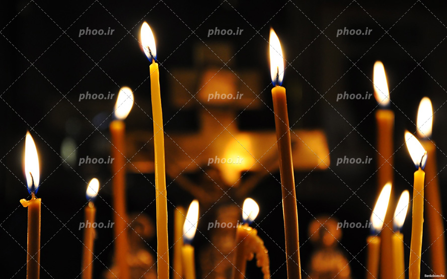 عکس با کیفیت چند شمع روشن مناسب برای کیک تولد