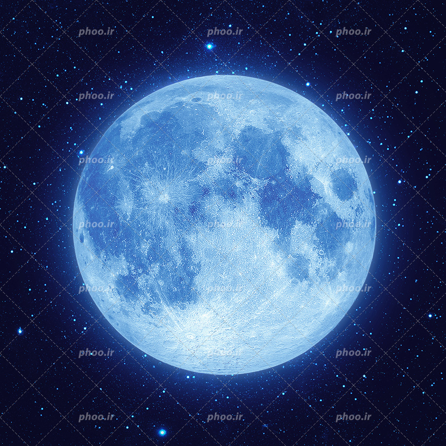 عکس با کیفیت ماه زیبای نورانی آبی رنگ در کهکشان مناسب برای کلاس های نجوم