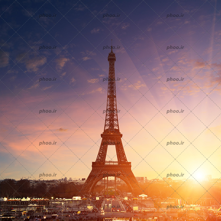 عکس برج ایفل پاریس فرانسه هنگام غروب یا طلوع