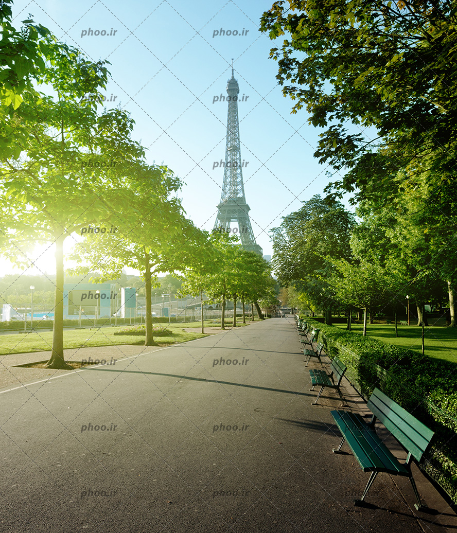 عکس برج ایفل پاریس فرانسه از نمای پارک