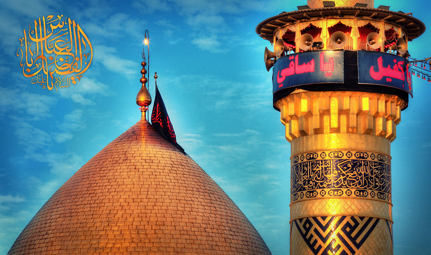 عکس با کیفیت گنبد طلایی در کنار گلدسته طلایی حضرت عباس (ع) و پس زمینه آسمان آبی